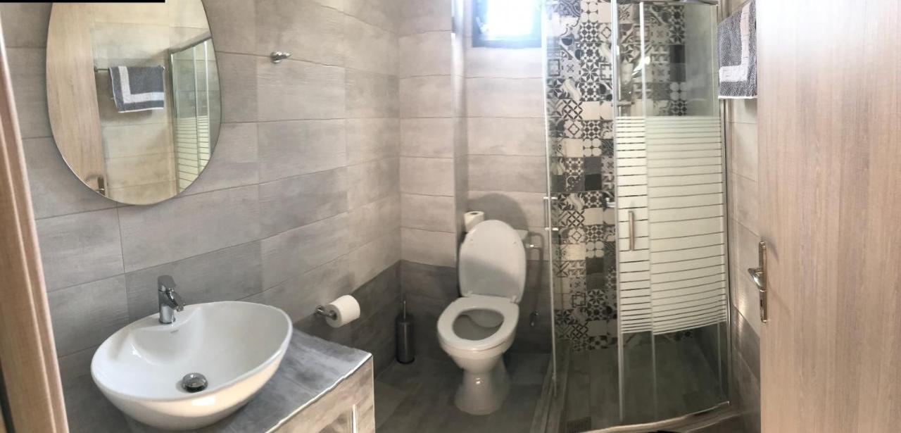 新马尔马拉斯 Savvas House酒店 外观 照片